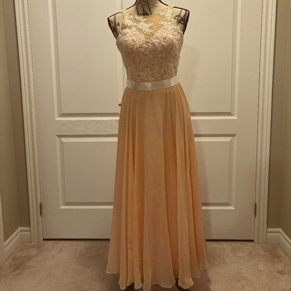 Peach-Coloured Bridal Dress size 8